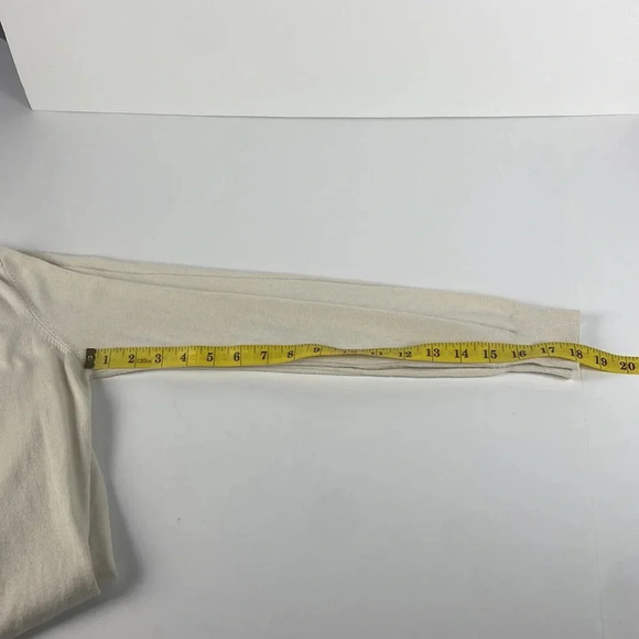 2/$25 Cream beige off white long sleeve vneck pullover with pockets tunic sz M - Picture 9 of 12